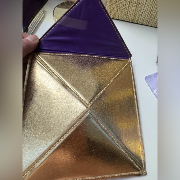 Thierry Mugler ALIEN bundle for the senses with Golden Clutch Bag - Picture 13 of 13